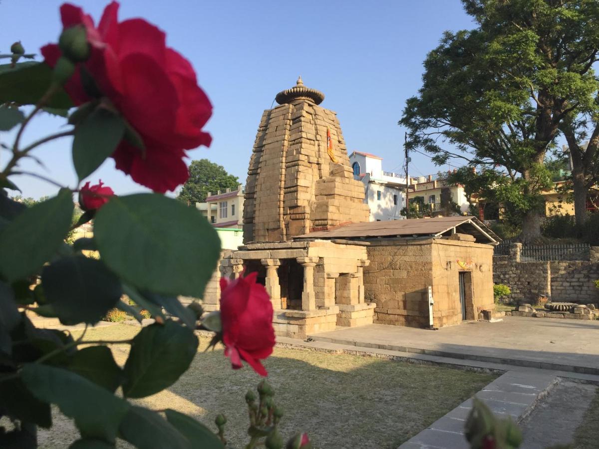 Katyuri Kings Divine Stay- Babaji'S Cave Dwarahat Εξωτερικό φωτογραφία