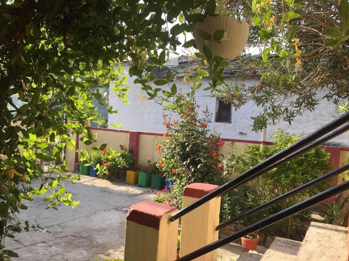 Katyuri Kings Divine Stay- Babaji'S Cave Dwarahat Εξωτερικό φωτογραφία