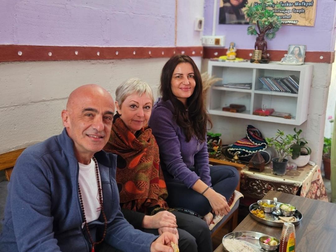 Katyuri Kings Divine Stay- Babaji'S Cave Dwarahat Εξωτερικό φωτογραφία